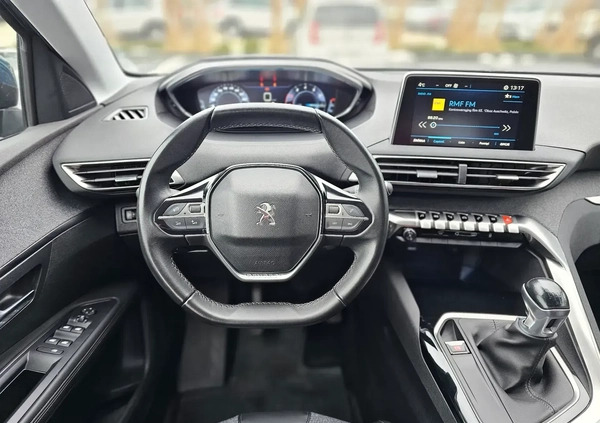 Peugeot 5008 cena 63500 przebieg: 98716, rok produkcji 2018 z Lipsk małe 781